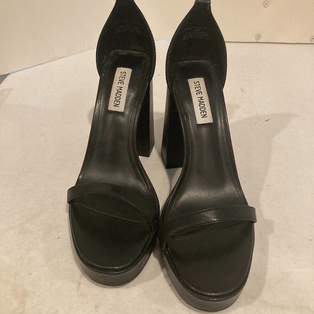 STEVE MADDEN WOMENS VERONIKA PLATFORM SANDAL SIZE 8.5 NEW